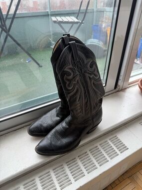 Sanders Men’s leather cowboy boots